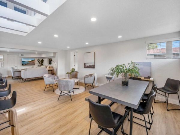Clearwater Vacation Home Five Bedroom