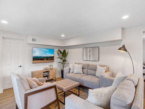 Clearwater Vacation Home Five Bedroom