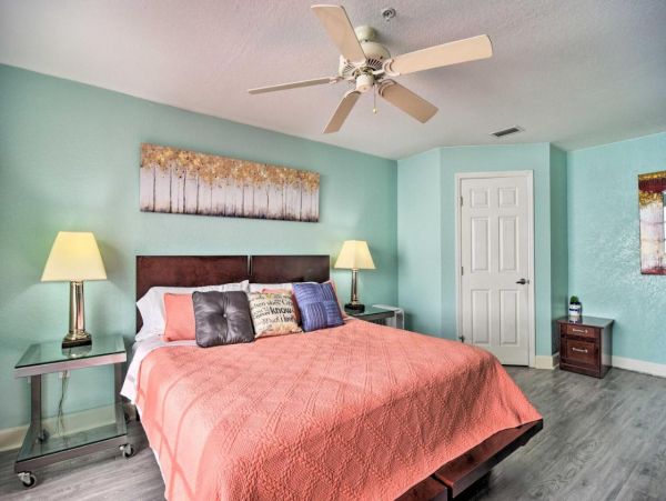Clearwater 4 Bedroom Condo Sleeps 9 Guests