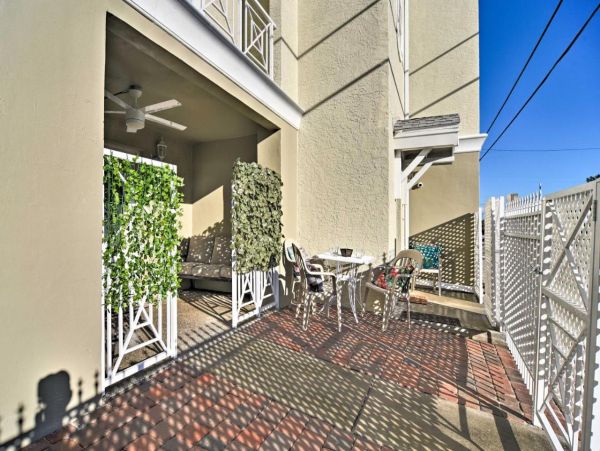 Clearwater 4 Bedroom Condo Sleeps 9 Guests