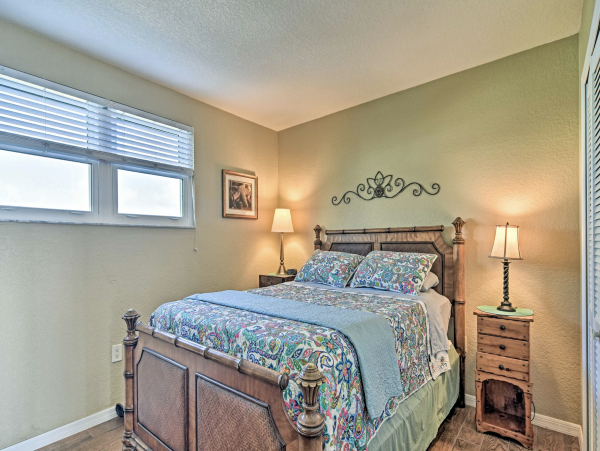 Clearwater Vacation Rental with 2 Bedrooms