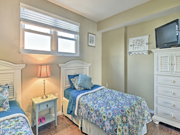 Clearwater Vacation Rental with 2 Bedrooms