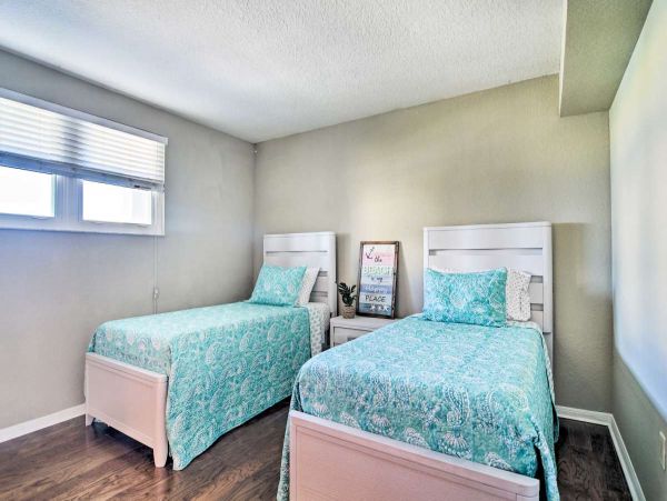 Clearwater 3 Bedroom Condo Half Mile to Beach