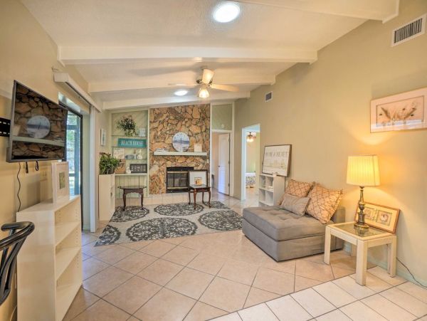 Relaxing Retreat Near Safety Harbour and Clearwater Beach