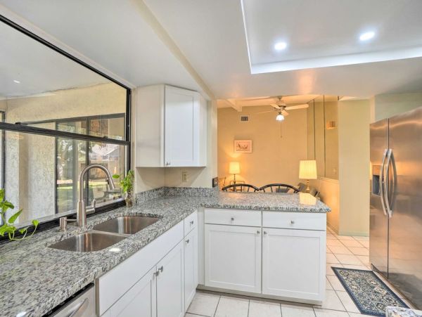 Relaxing Retreat Near Safety Harbour and Clearwater Beach
