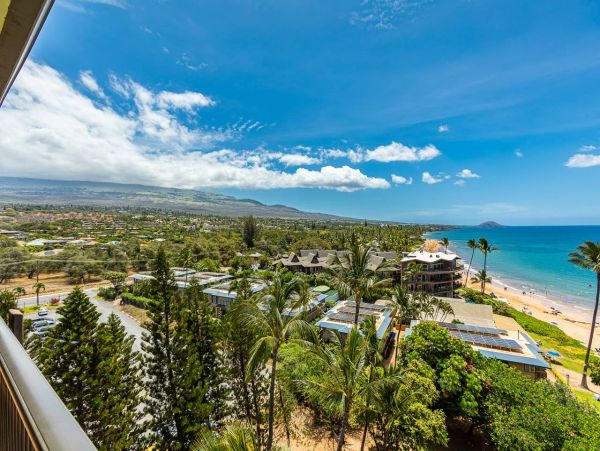 Spectacular Maui Vacation Condo with Amazing Views Sleeps 6
