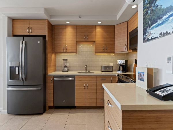 Spectacular Maui Vacation Condo with Amazing Views Sleeps 6