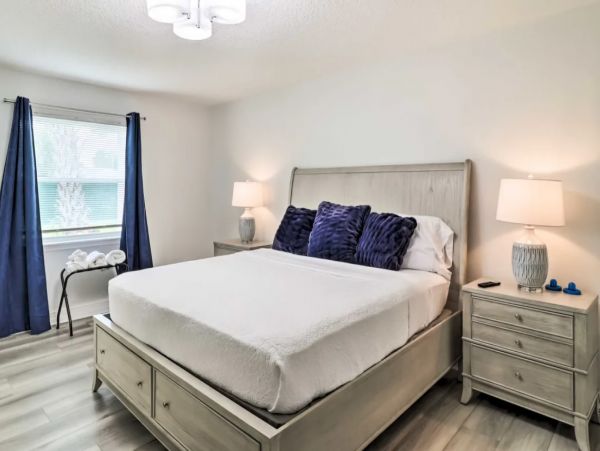 Jacksonville Beach 6 Bedroom Home Sleeps 14 Guests