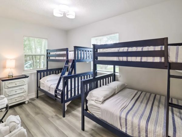 Jacksonville Beach 6 Bedroom Home Sleeps 14 Guests