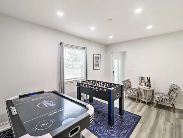 Jacksonville Beach 6 Bedroom Home Sleeps 14 Guests