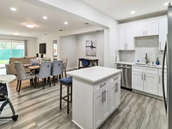 Jacksonville Beach 6 Bedroom Home Sleeps 14 Guests