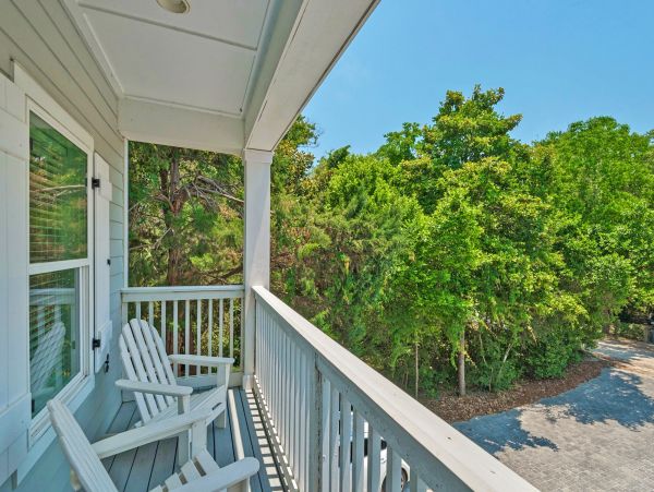 Luxurious 9 Bedroom Retreat with Private Pool Near Seaside and Seagrove Beach