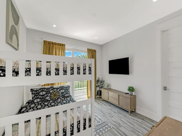 New Arrival Holmes Beach Vacation Home Four Bedroom One Min Walk to Beach