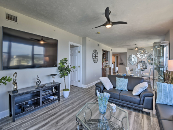 Three Bedroom Luxury Rental Beach Views The Best!