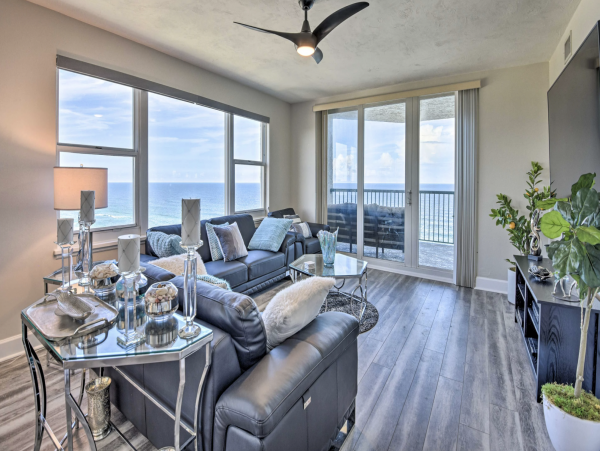 Three Bedroom Luxury Rental Beach Views The Best!