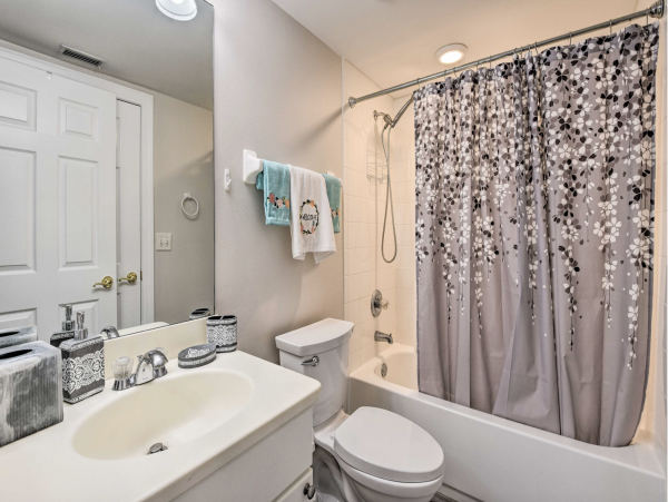 Three Bedroom Luxury Rental Beach Views The Best!
