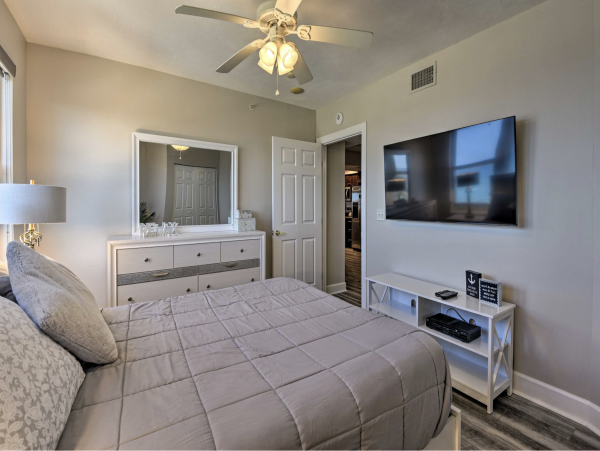 Three Bedroom Luxury Rental Beach Views The Best!