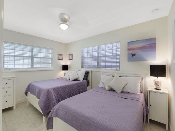 Cape Coral Vacation Pool Home Three Bedroom