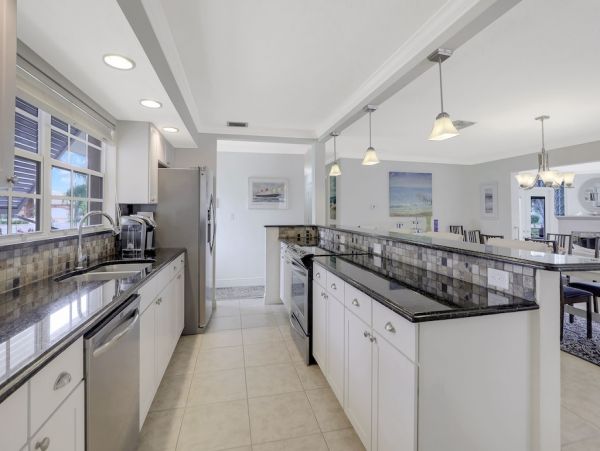 Cape Coral Vacation Pool Home Three Bedroom