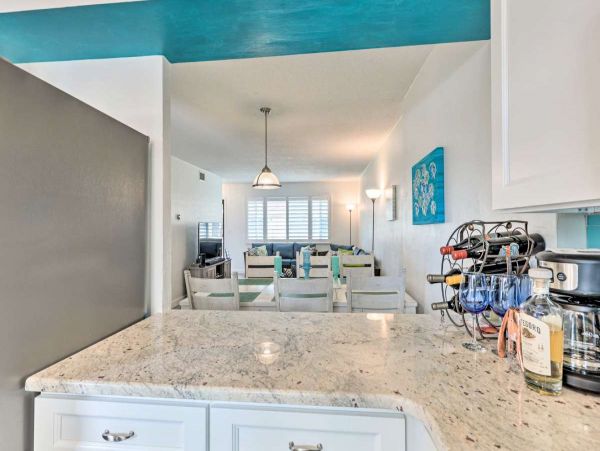 Ponce Inlet Vacation Condo Two Bedroom Walk to Beach