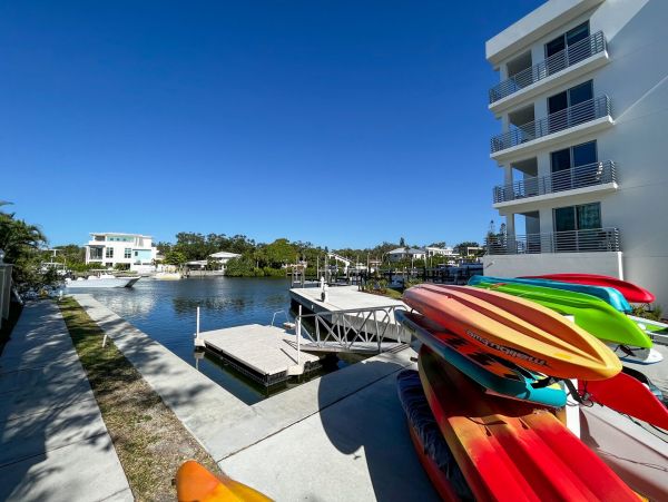 Sarasota 2 Bedroom Condo Sleeps 4 Guests