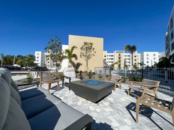 Sarasota 2 Bedroom Condo Sleeps 4 Guests