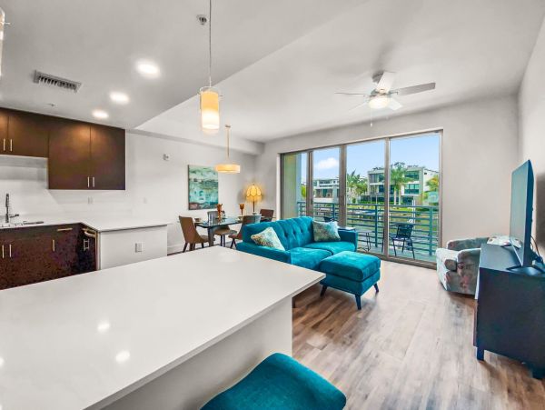 Sarasota 2 Bedroom Condo Sleeps 4 Guests