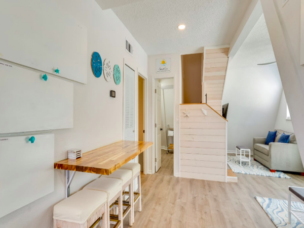 3 bedroom Family Home near beach