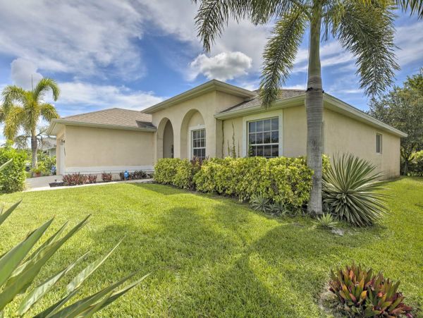 Cape Coral 2 Bedroom Vacation Home