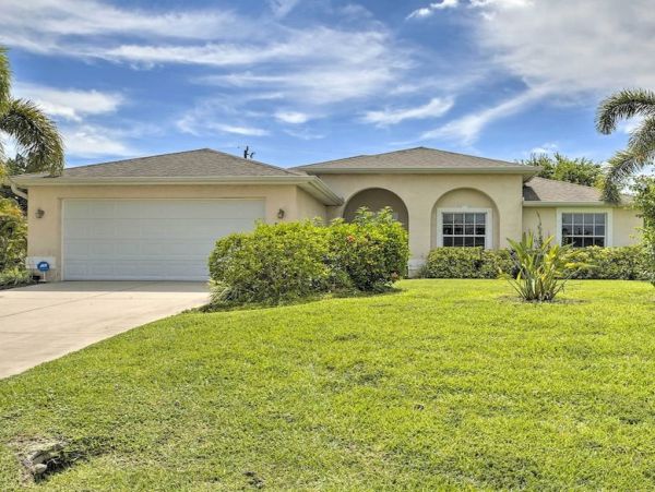 Cape Coral 2 Bedroom Vacation Home