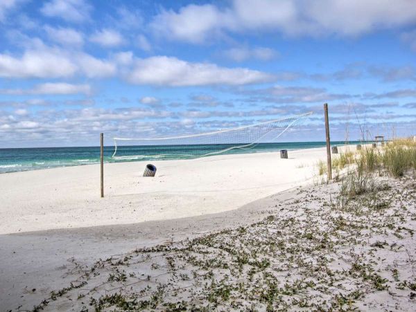 Panama City Studio Sleeps Four Guests On Beach