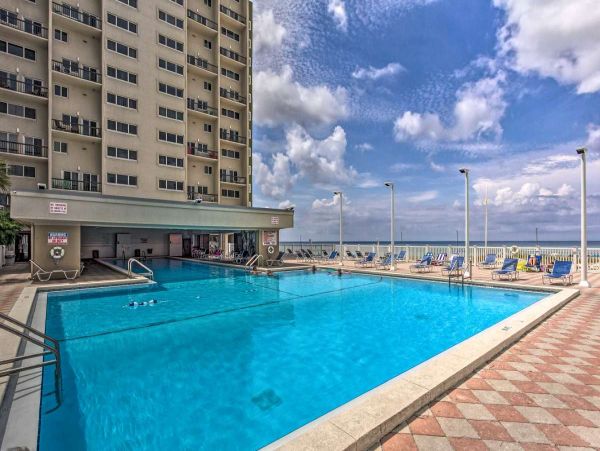 Luxury Beachfront Vacation Rental in Panama City Beach