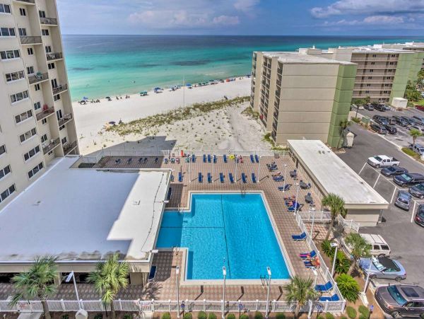Luxury Beachfront Vacation Rental in Panama City Beach