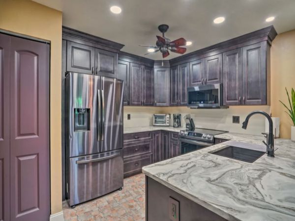 Charming Two Bedroom Vacation Townhome in Fort Myers