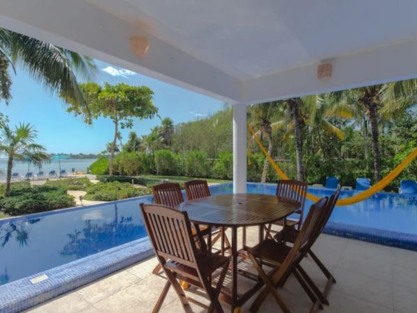 Oceanfront Luxury Vacation Villa in Tulum 1500sq ft Pool Staff