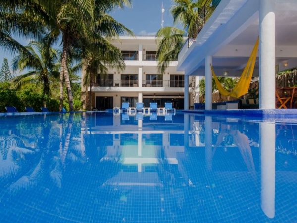 Oceanfront Luxury Vacation Villa in Tulum 1500sq ft Pool Staff