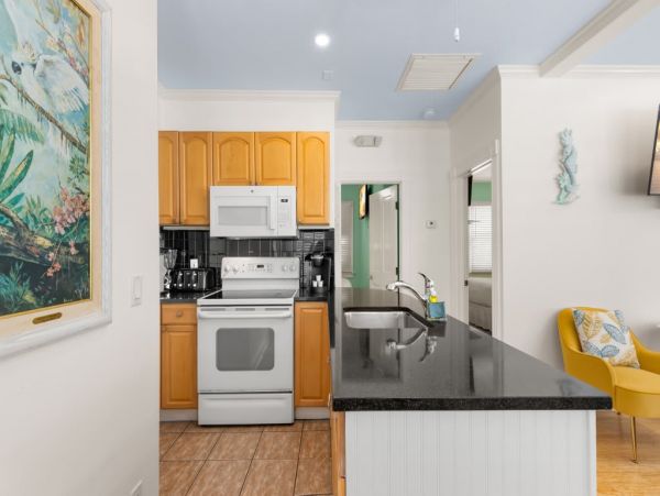 Key West Vacation Rental Two Bedroom Walk to Beach