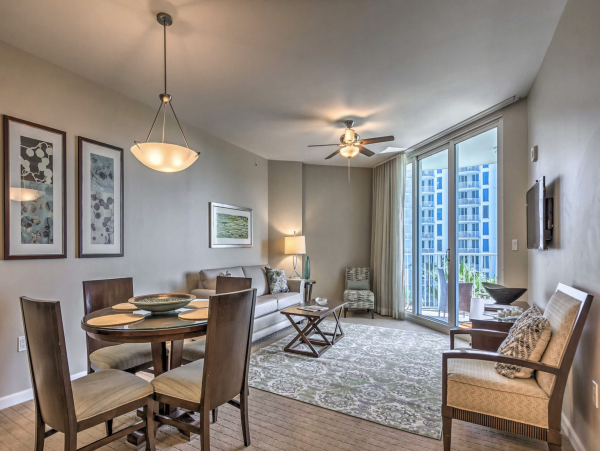 Charming Destin Vacation Rental Sleeps Six