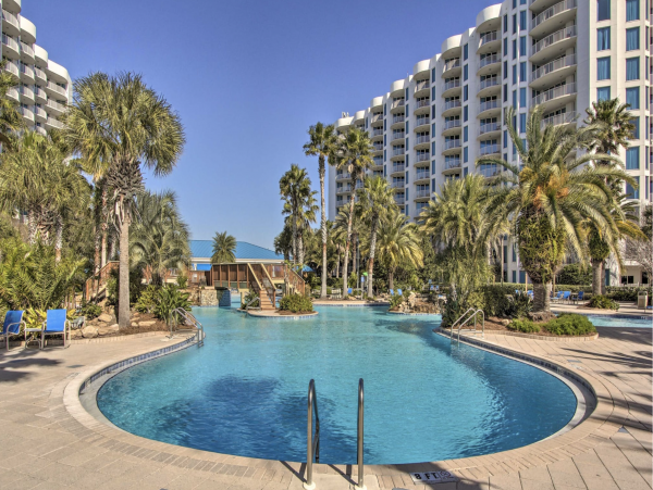 Charming Destin Vacation Rental Sleeps Six