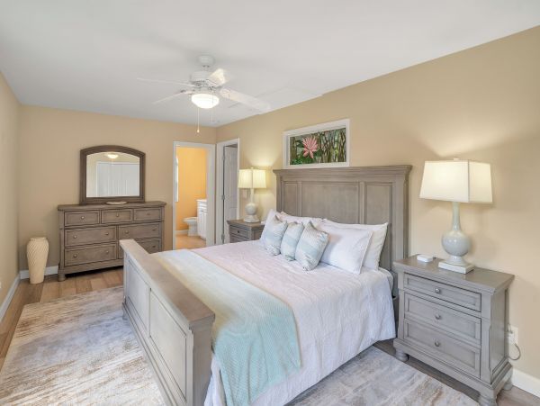 Osprey Gorgeous Vacation Rental with Pool & Water Views
