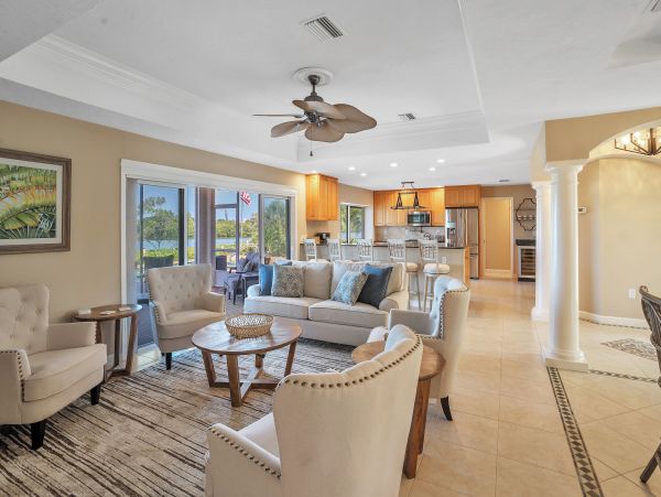 Osprey Gorgeous Vacation Rental with Pool & Water Views