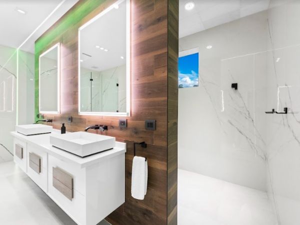 Luxury Vacation Rental in Miami Beach with Private Pool