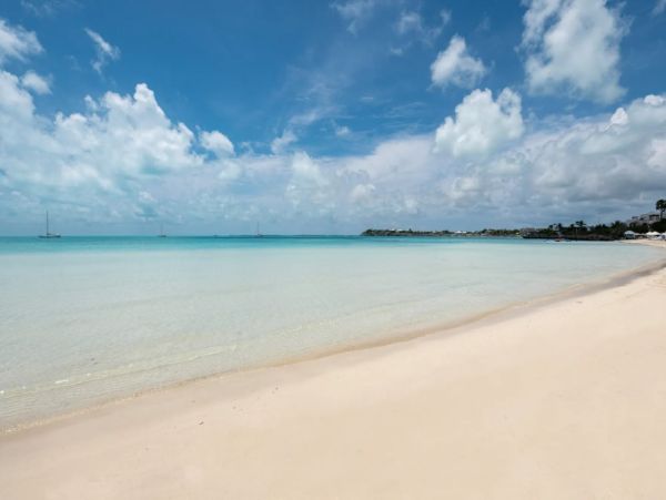 Turks & Caicos Beachfront Five Bedroom Vacation Villa