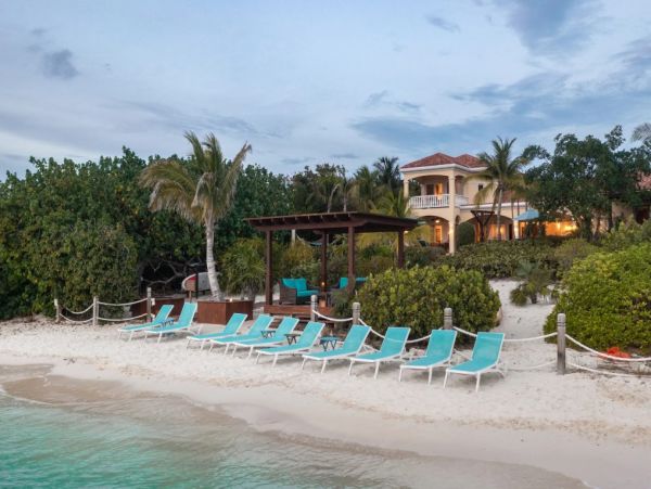Turks & Caicos Beachfront Five Bedroom Vacation Villa