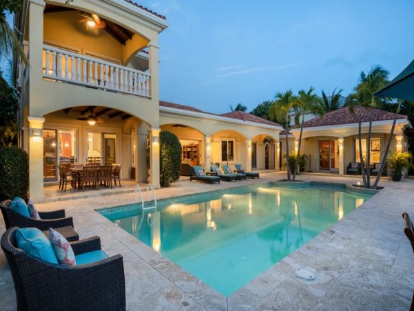 Turks & Caicos Beachfront Five Bedroom Vacation Villa