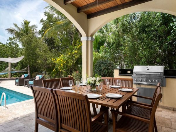 Turks & Caicos Beachfront Five Bedroom Vacation Villa