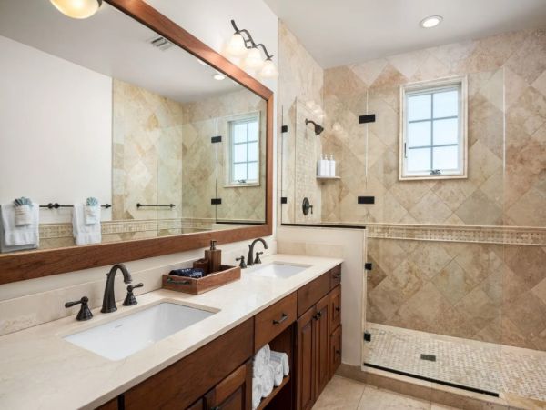 Turks & Caicos Beachfront Five Bedroom Vacation Villa