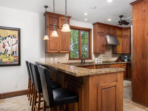 Turks & Caicos Beachfront Five Bedroom Vacation Villa