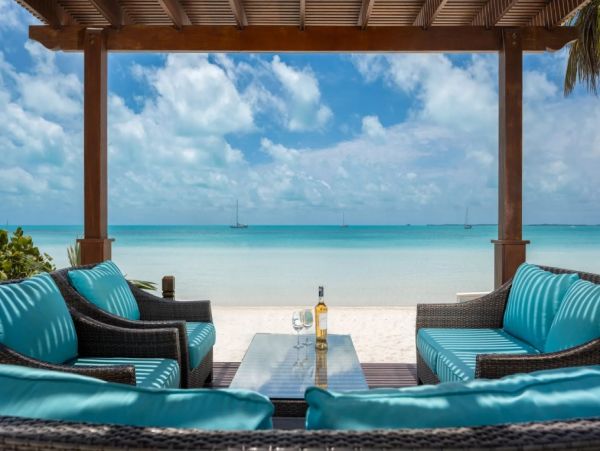 Turks & Caicos Beachfront Five Bedroom Vacation Villa
