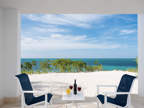 Luxury Three Level Beachfront Vacation Villa Turks & Caicos